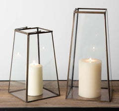 Set of 2 geometric glass Candle holders