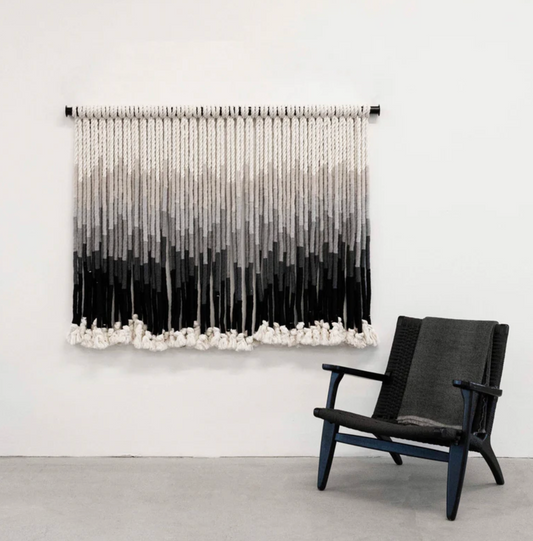 Macramé Mural Bicolor Inspiración Obakki – Wall Decor Contemporáneo | Handmade Macrame Wall Hanging | Diseño Interior Sofisticado