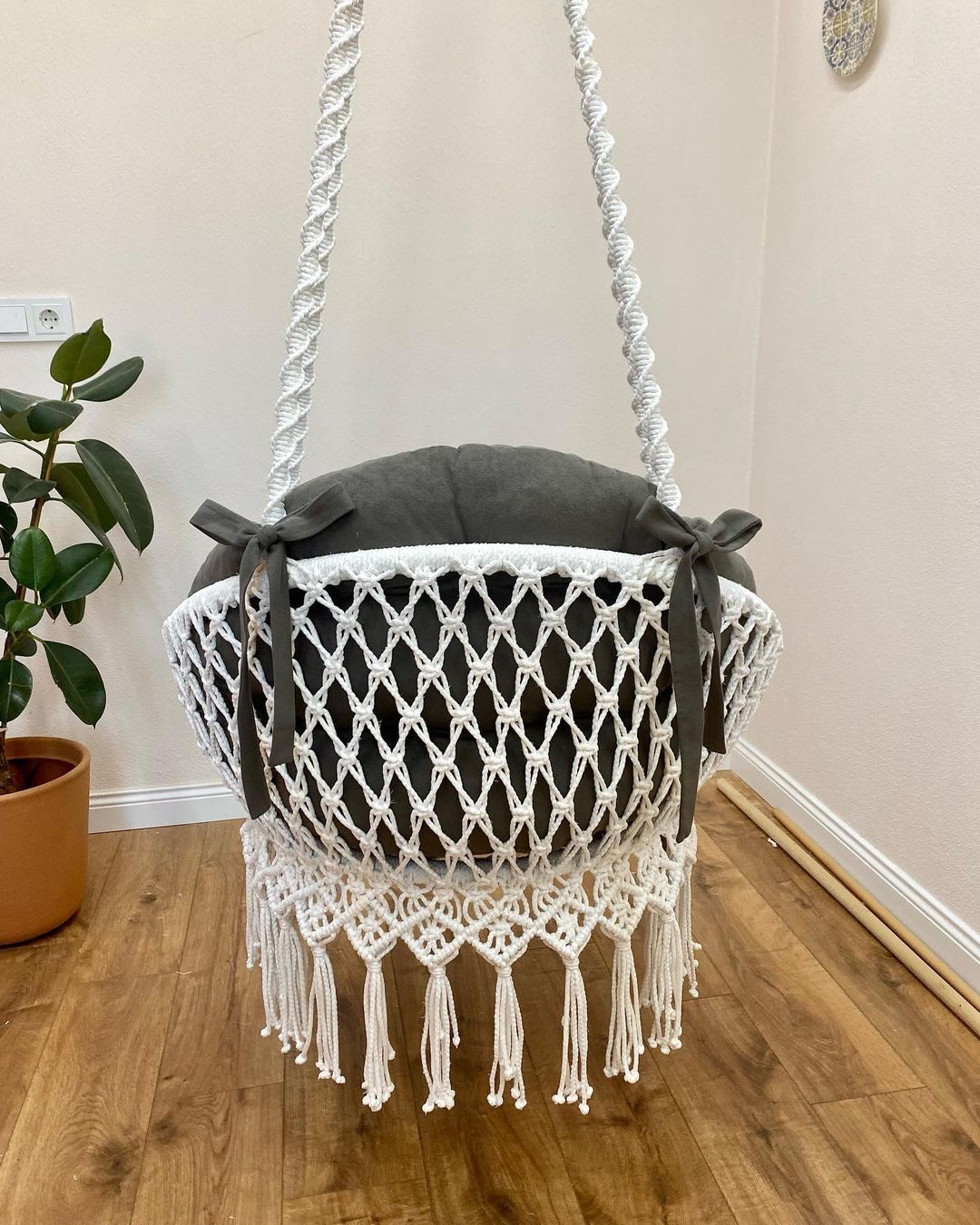Round Hanging Swing Chair  Porch rocking swing, Hammock Chair, Macrame Round Swing, Hanging Cotton Macrame Hammock Chair